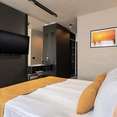 则菲尔酒店 酒店