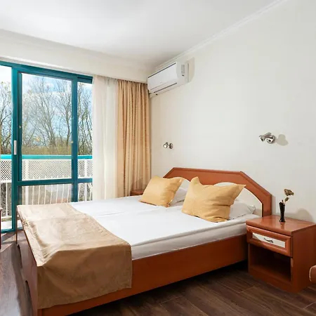 Zefir Hotel