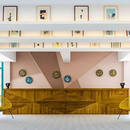 Zefir Hotel