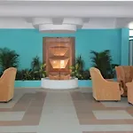 Zefir Hotel 3*