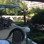 Hotel Zefir
