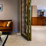 Zefir Hotel 3*