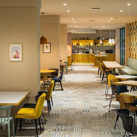 Zefir 3* סאני ביץ'